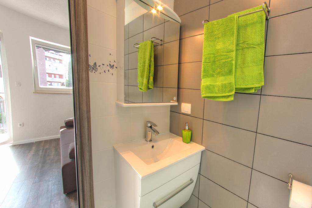 Apartments Nebuloza Ровинь Экстерьер фото