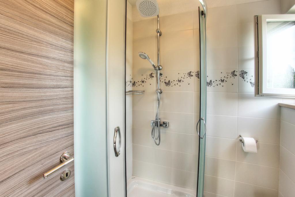Apartments Nebuloza Ровинь Экстерьер фото